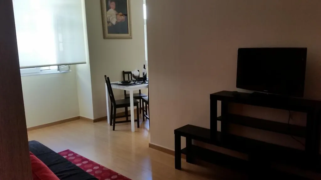 Apartamento Anjos Lisboa بيت للعطل